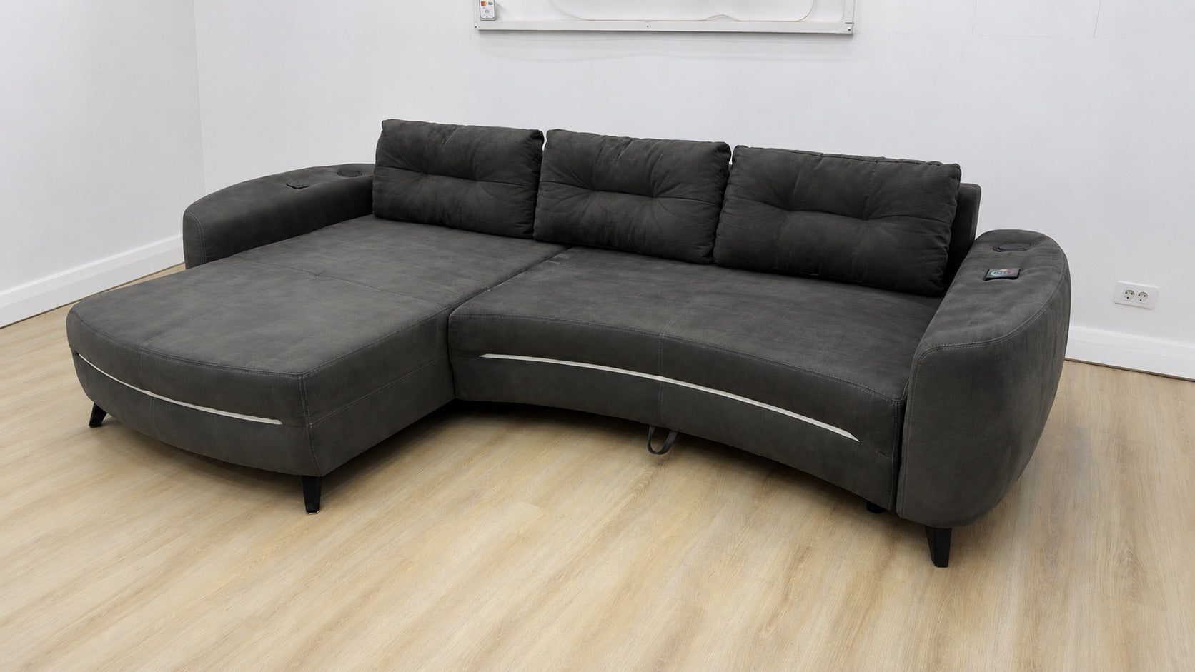Colțar extensibil premium cu LED, boxe Bluetooth și ladă de depozitare – 335 x 185 cm