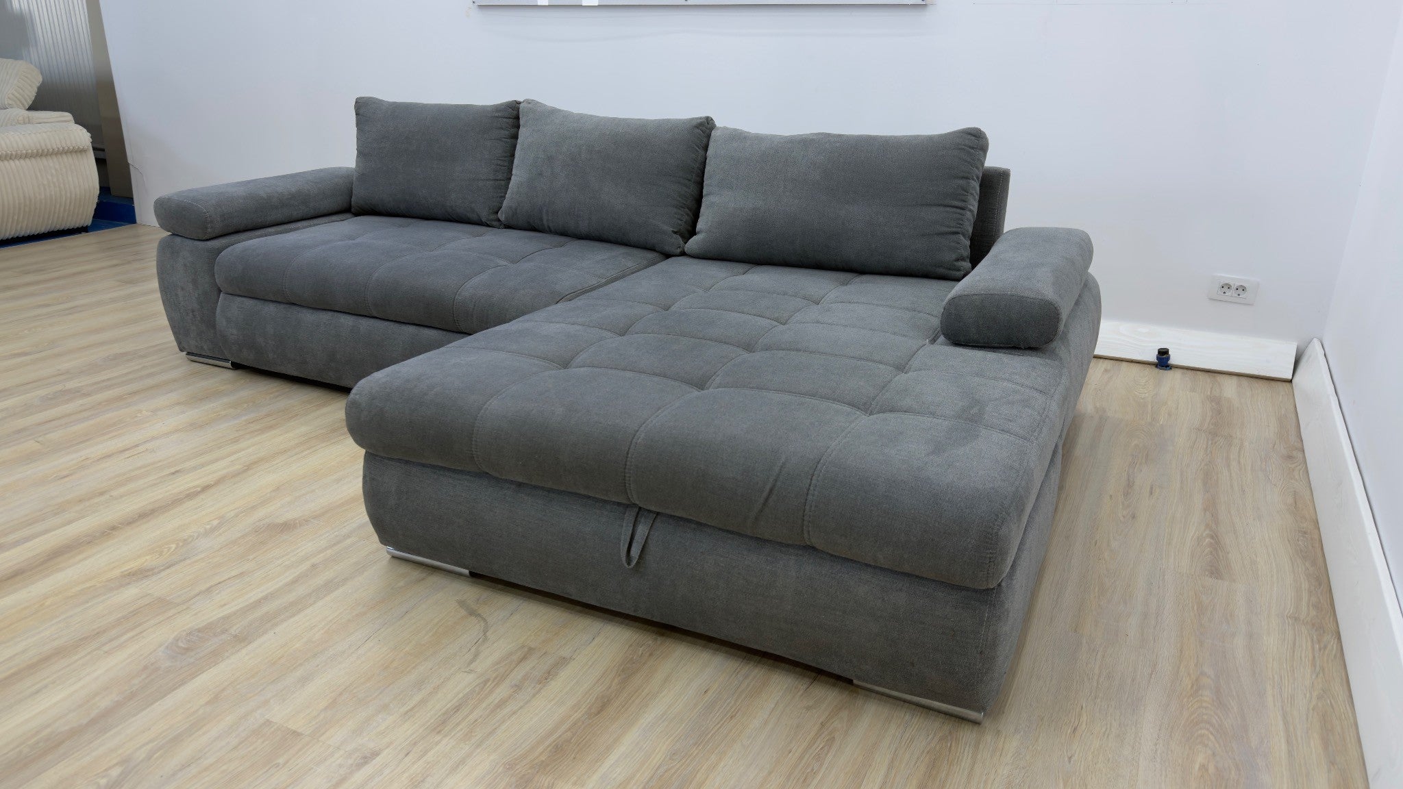 Colțar extensibil cu ladă de depozitare – 295 x 180 cm