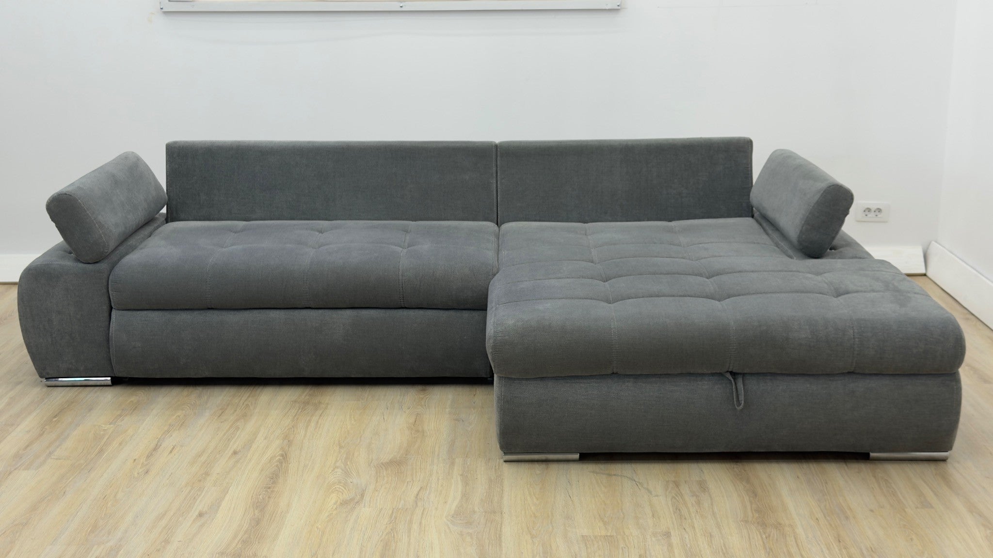 Colțar extensibil cu ladă de depozitare – 295 x 180 cm