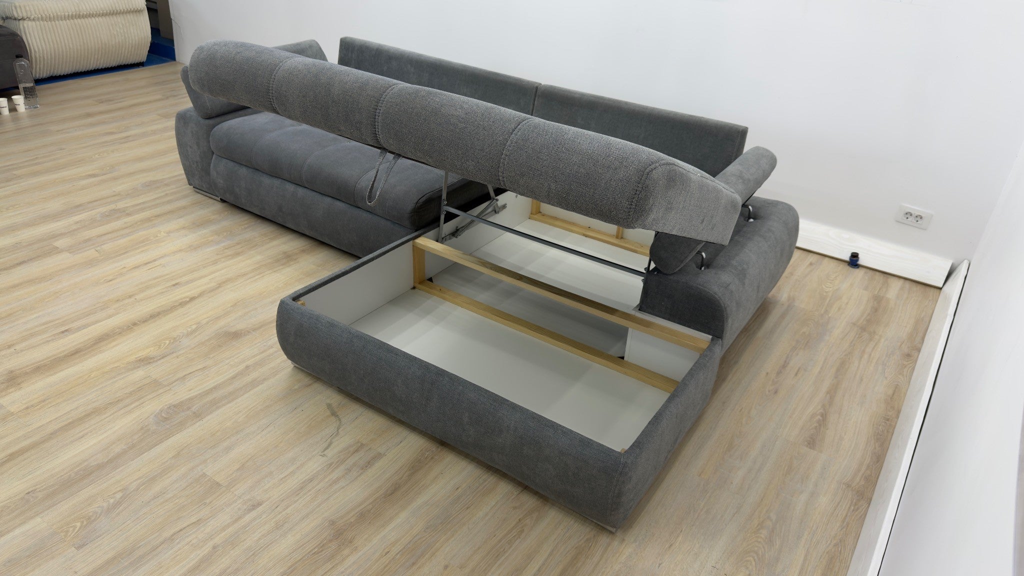 Colțar extensibil cu ladă de depozitare – 295 x 180 cm